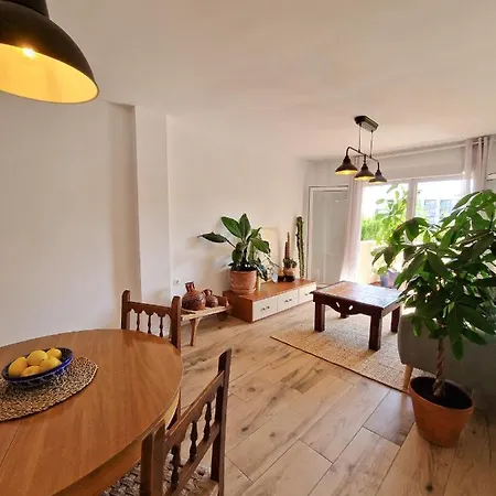 Mediterranean Getaway In Costa Апартаменты *